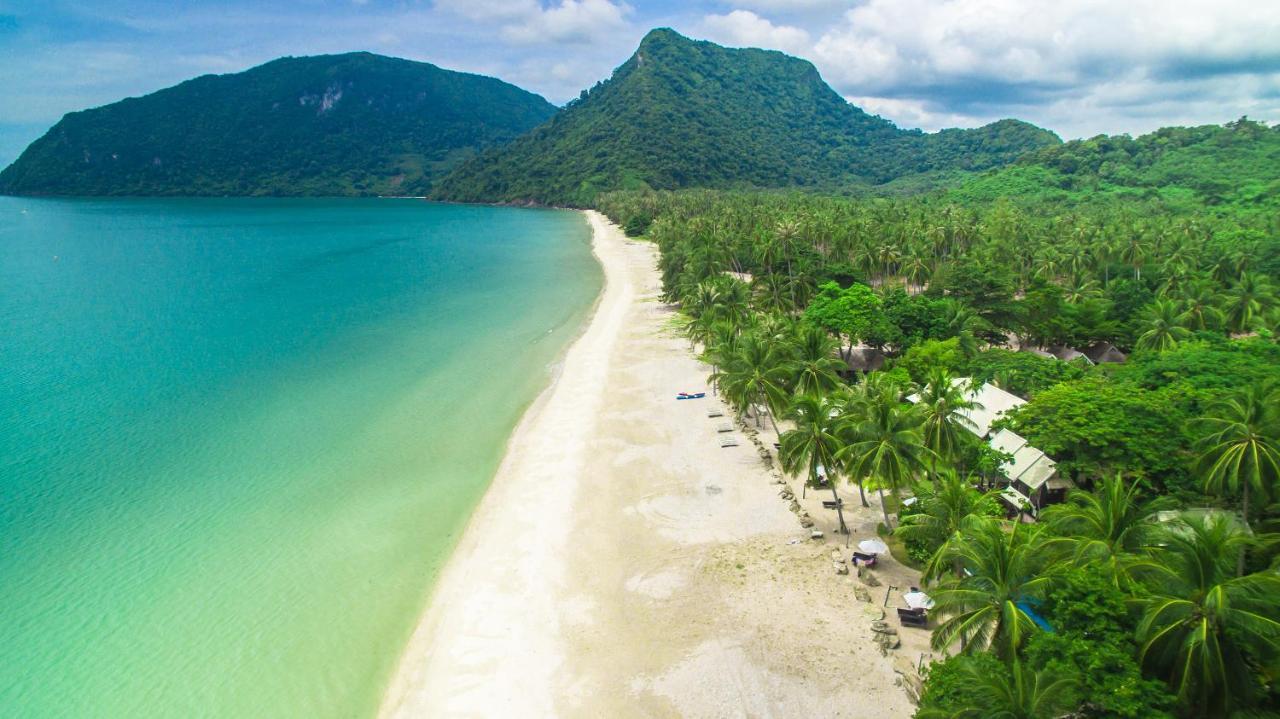 Baan Thong Ching Resort Khanom Exteriör bild