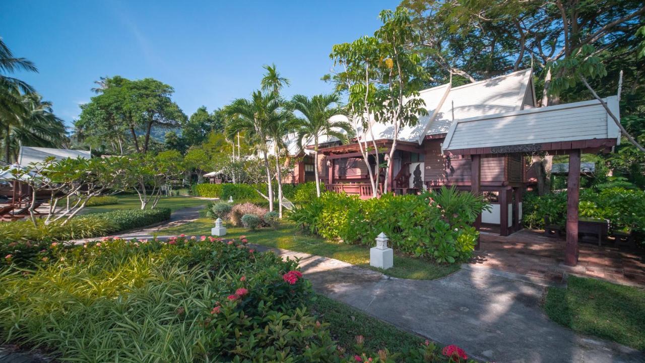 Baan Thong Ching Resort Khanom Exteriör bild