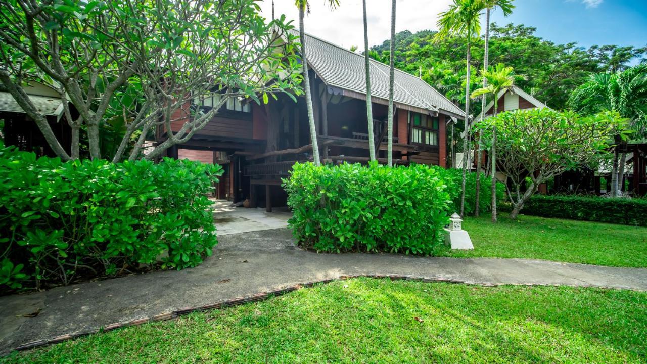Baan Thong Ching Resort Khanom Exteriör bild