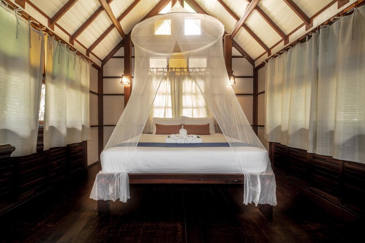 Baan Thong Ching Resort Khanom Exteriör bild