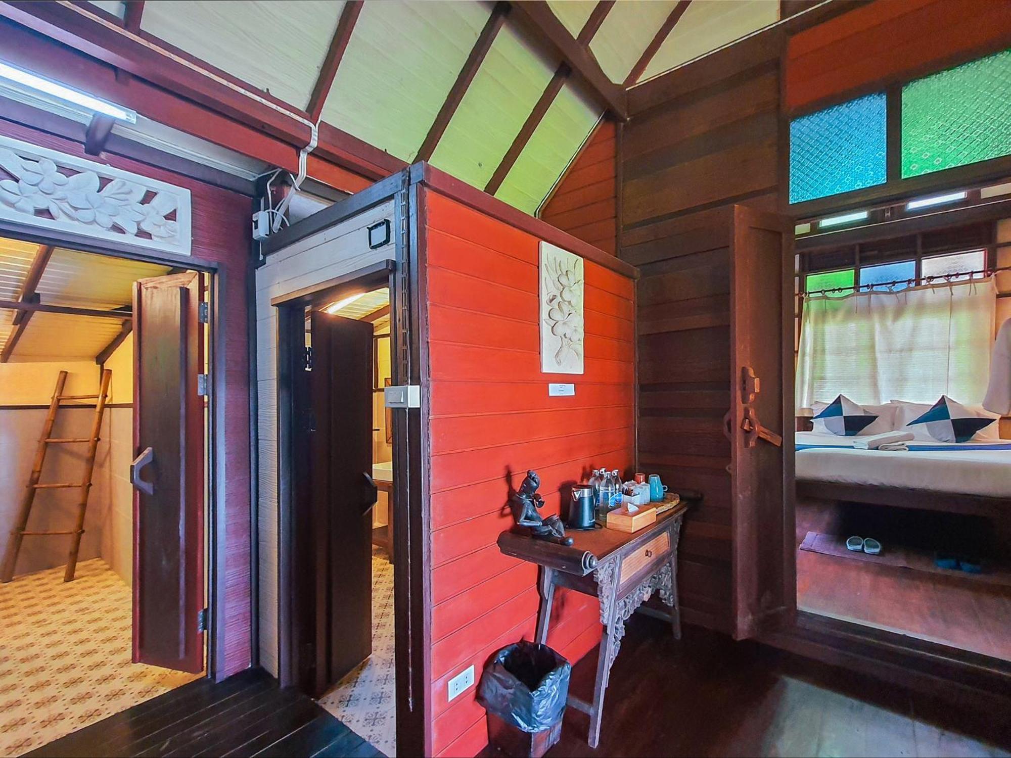 Baan Thong Ching Resort Khanom Exteriör bild