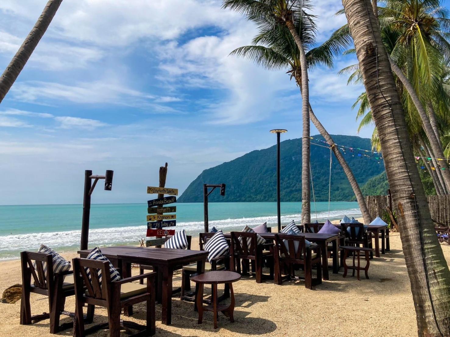 Baan Thong Ching Resort Khanom Exteriör bild