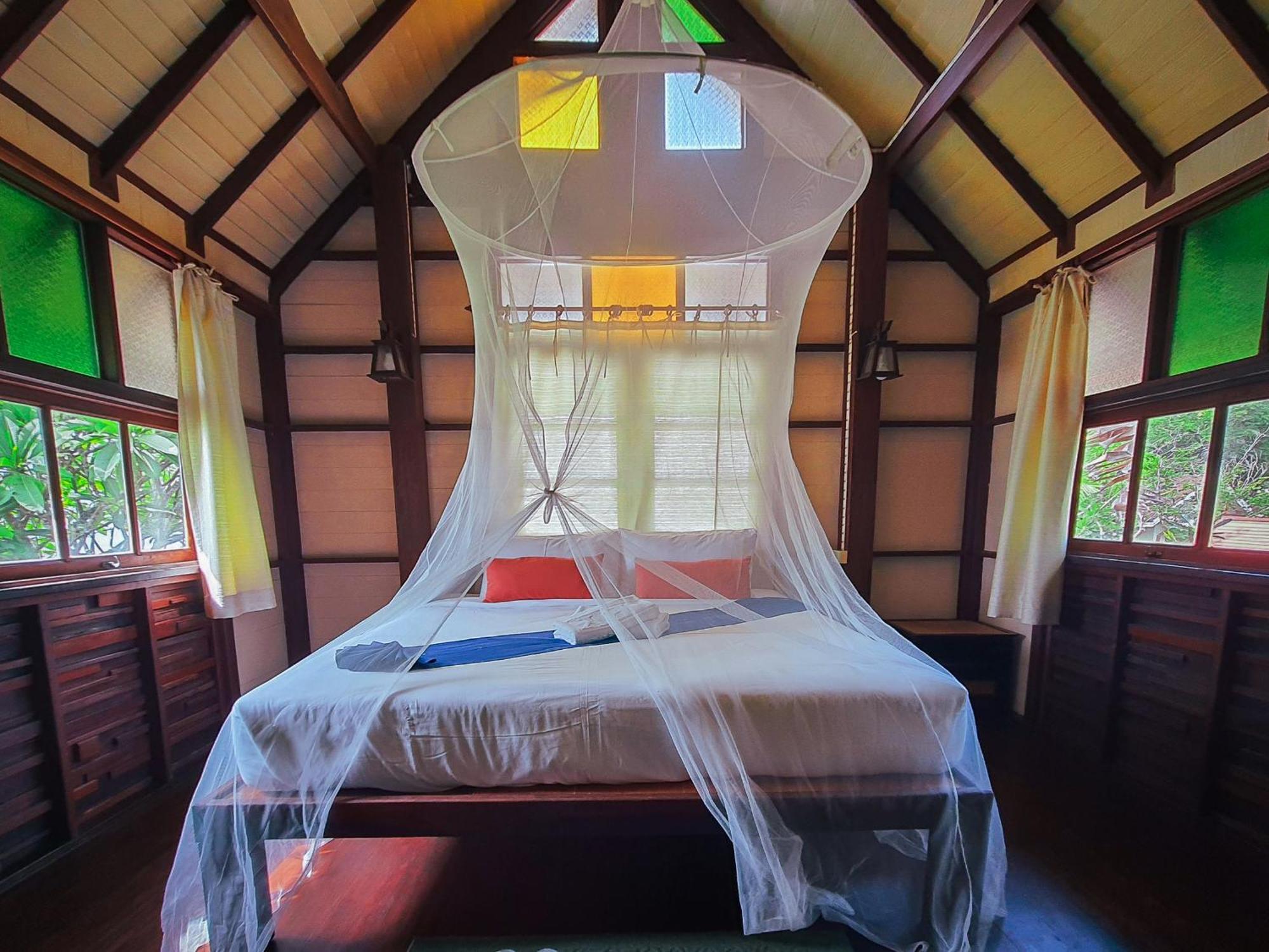 Baan Thong Ching Resort Khanom Exteriör bild