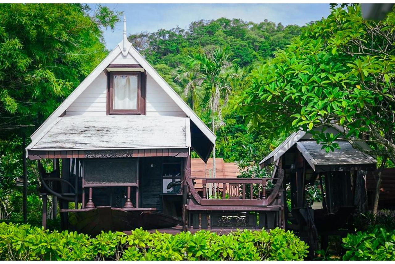 Baan Thong Ching Resort Khanom Exteriör bild