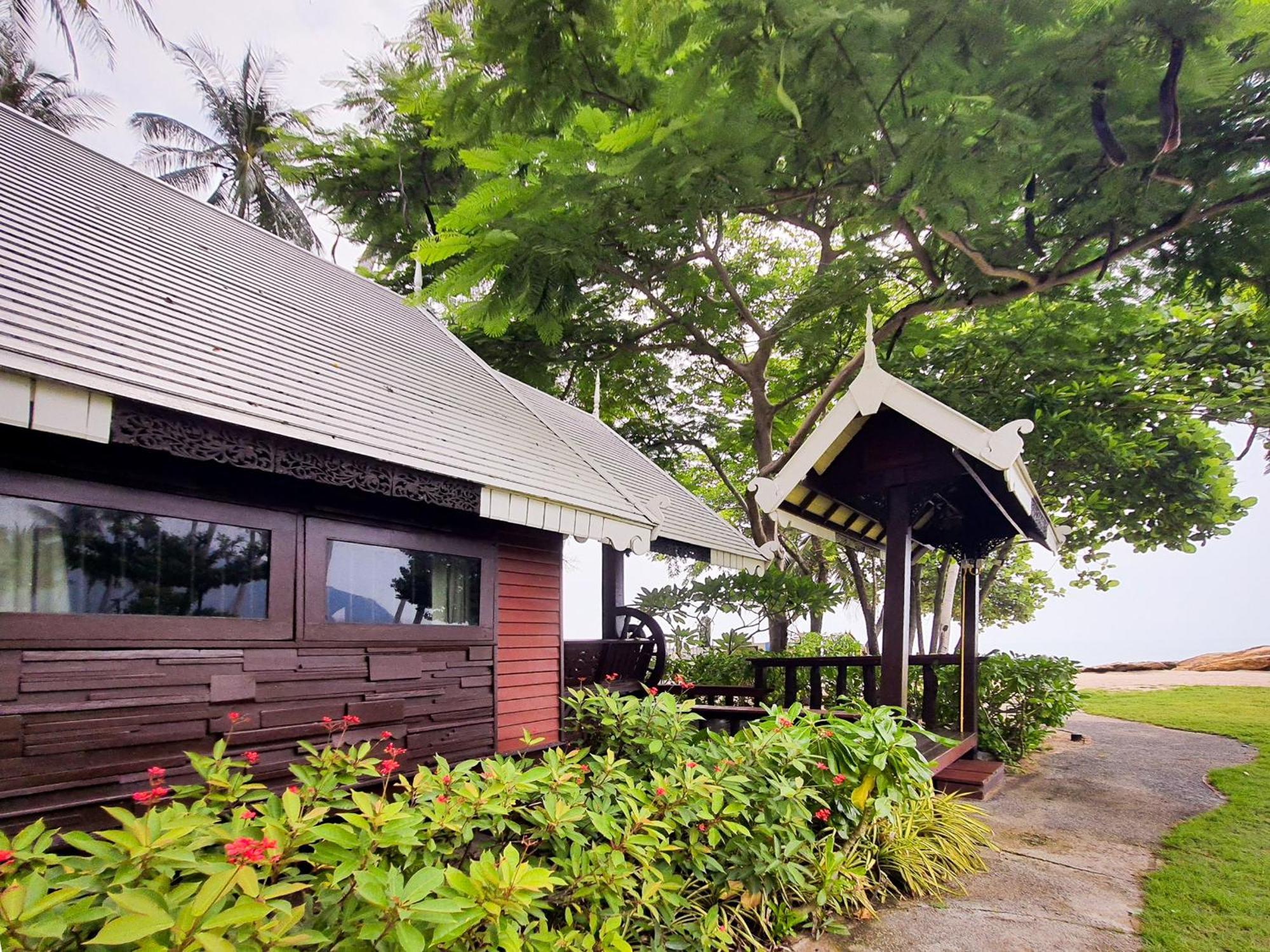 Baan Thong Ching Resort Khanom Exteriör bild